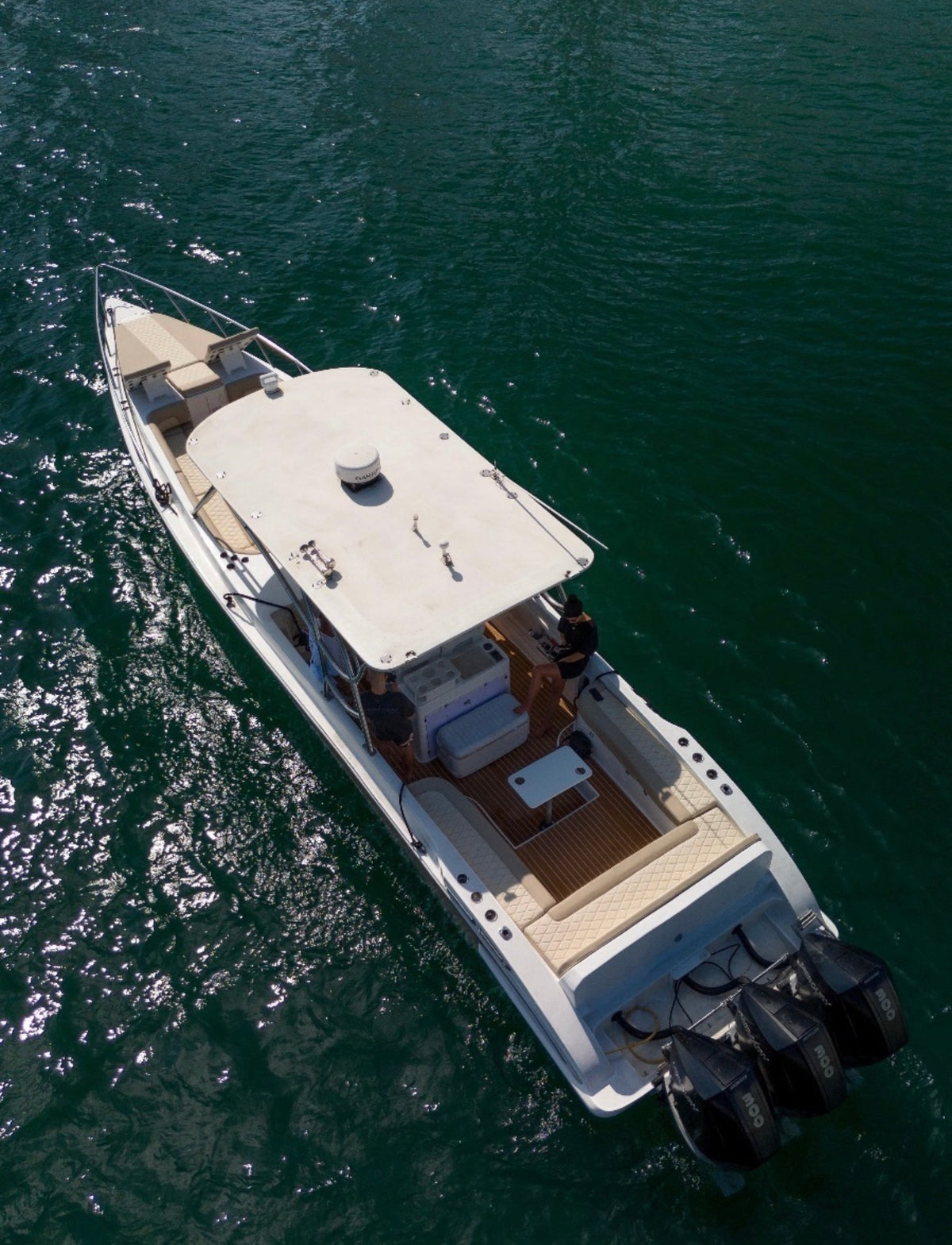 BOTE DEPORTIVO 20 PAX (FESTIVAL)