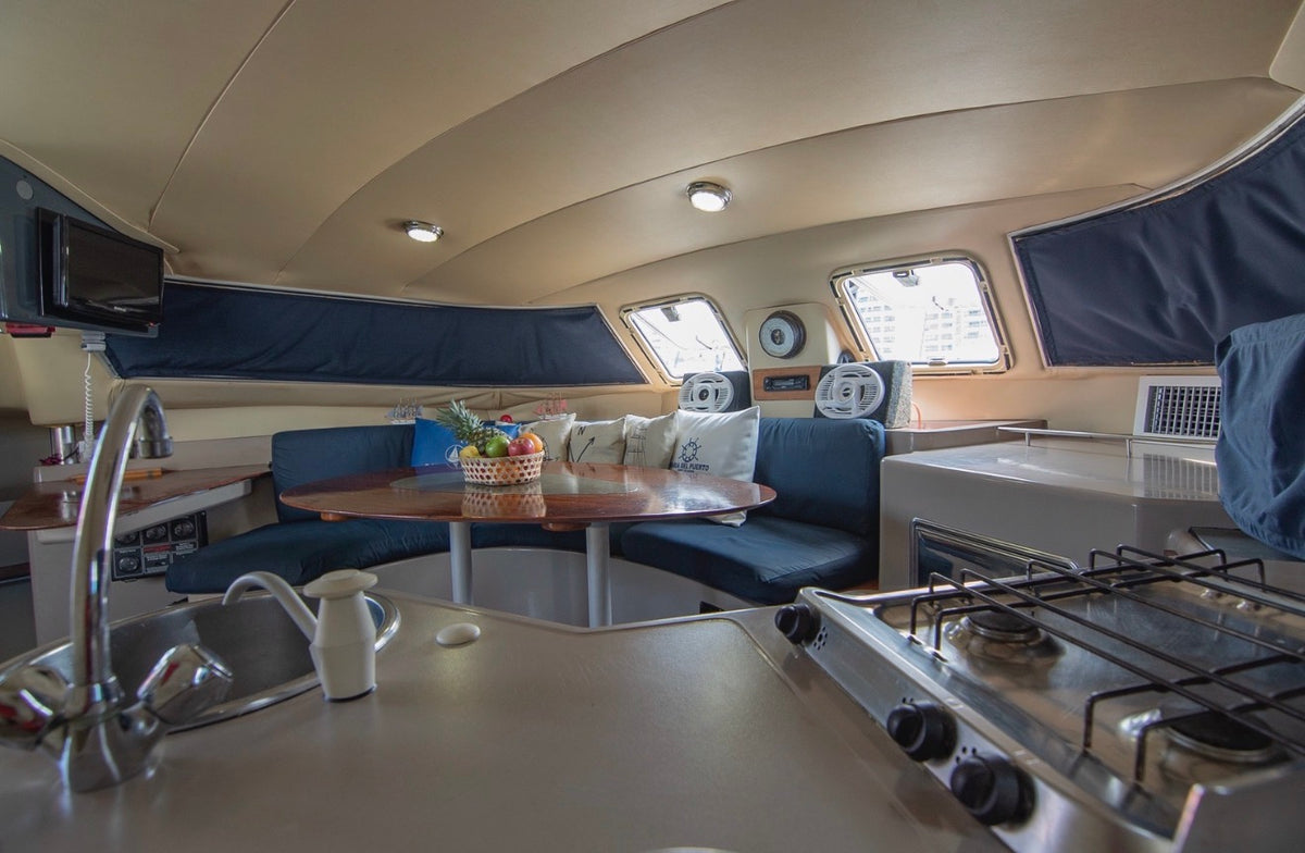 CATAMARAN | 16 PERSONAS
