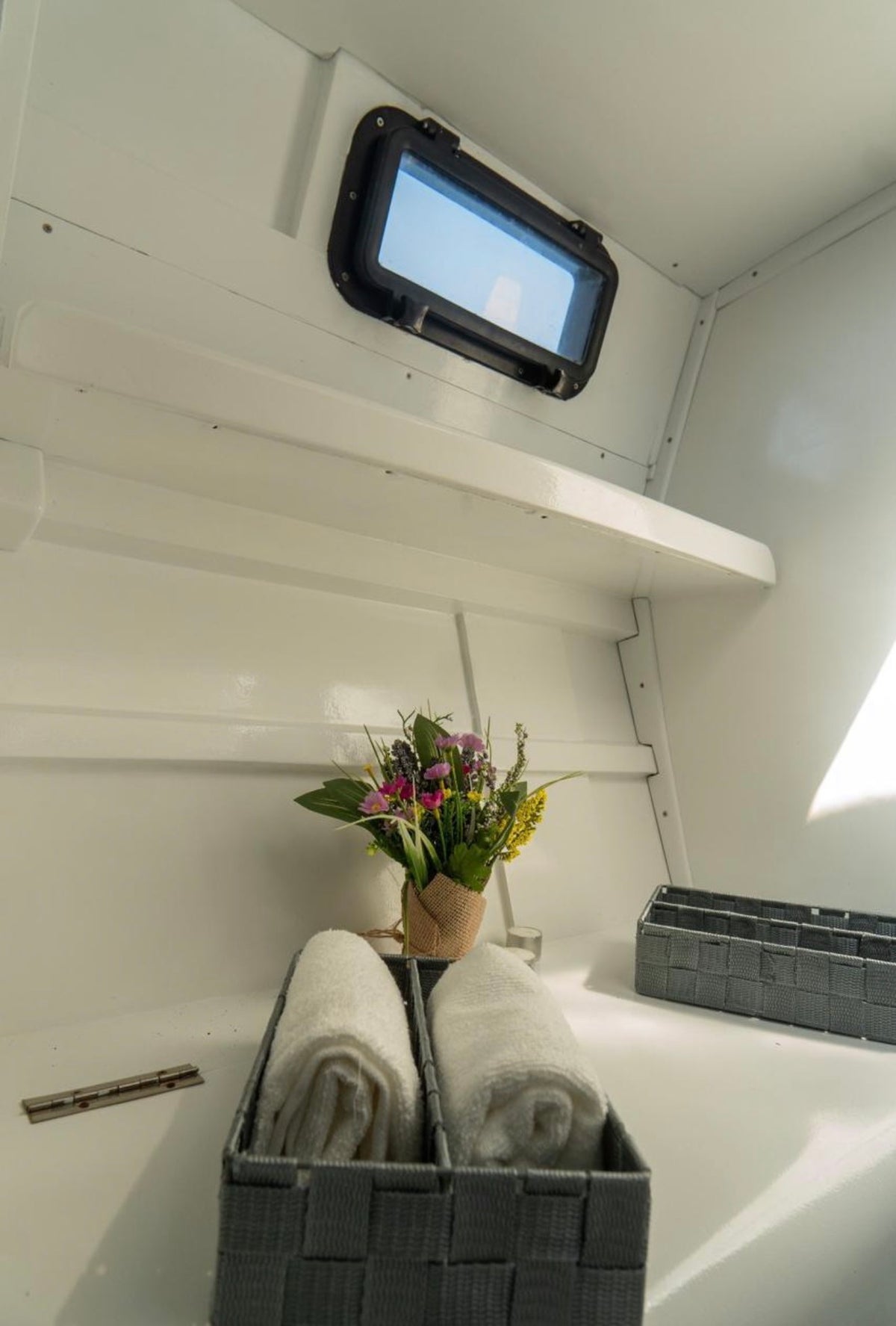 CATAMARAN | 28 PERSONAS