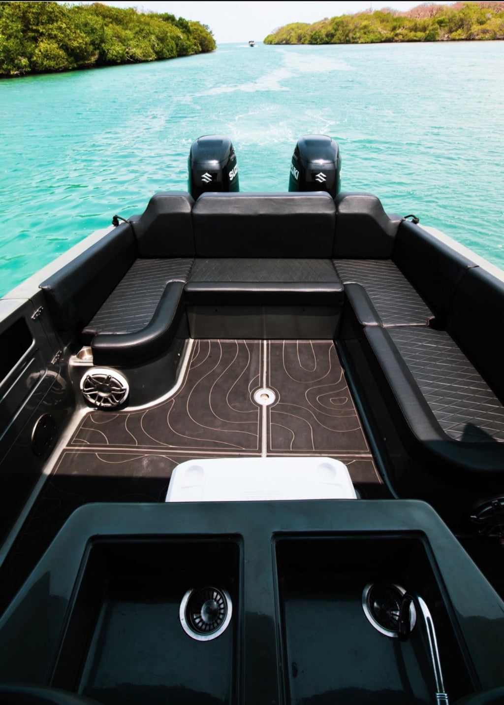 BOTE DEPORTIVO | 18 PERSONAS