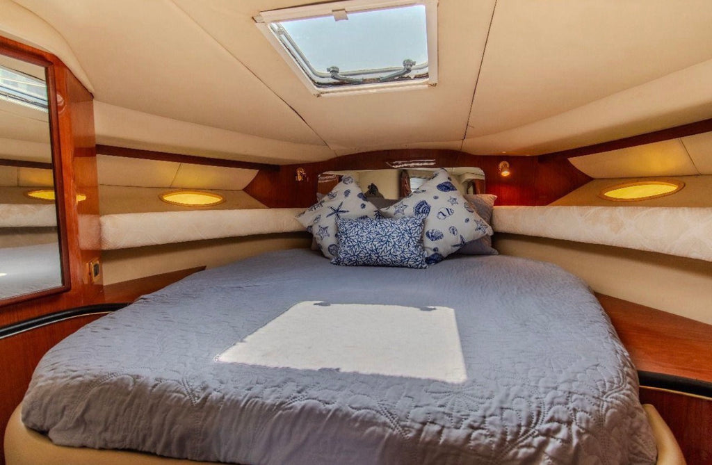 SEA RAY 42FT - 15PAX (FESTIVAL)